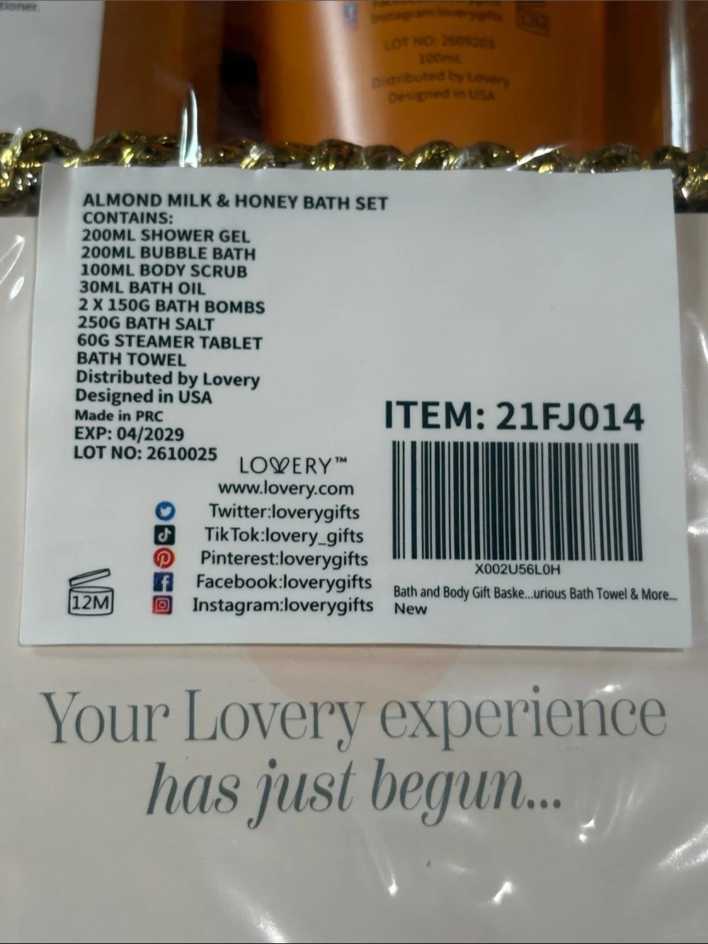Lovery Almond Milk and Honey Bath Gift Set